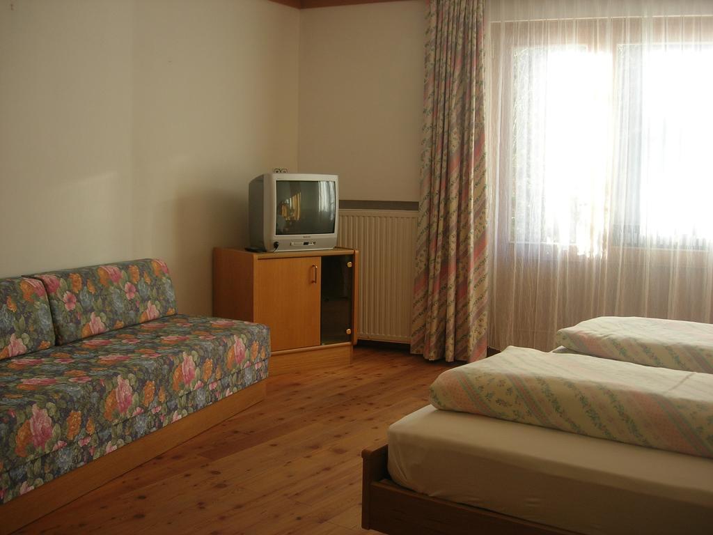Appartments Helvetia Villabassa Dış mekan fotoğraf